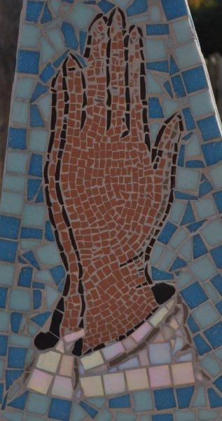 Prayer mosaic symbol